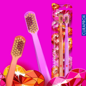 Bộ 2 bàn chải Curaprox CS 5460 Ultra Soft LOVE 2026 Phiên bản đặc biệt (3)