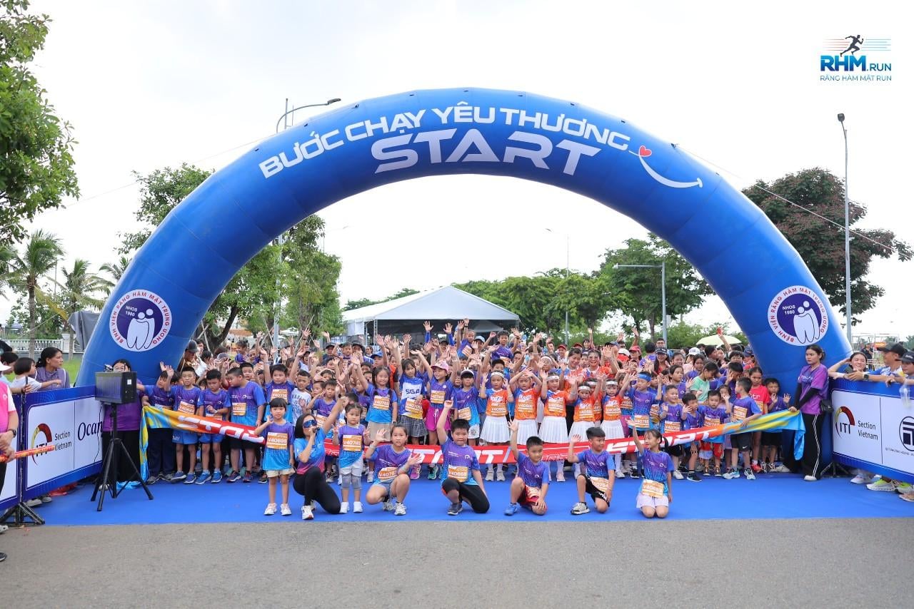 [RHM RUN 2025 - CURAPROX] Đồng hành cùng bước chạy yêu thương 2025